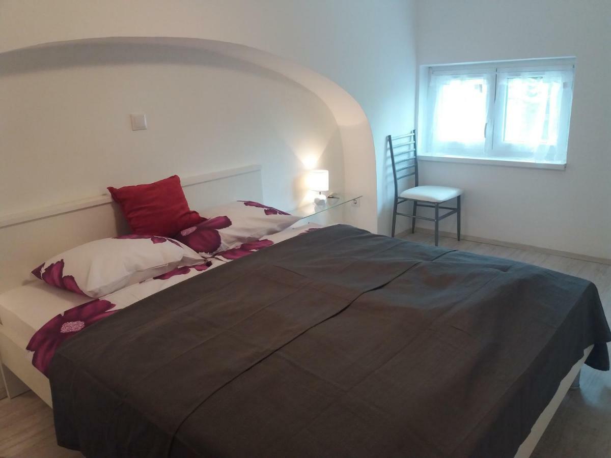 Apartment Osk Eszék Kültér fotó