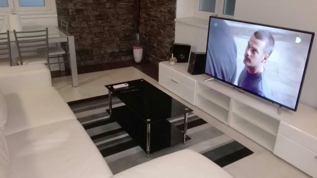 Apartment Osk Eszék Kültér fotó